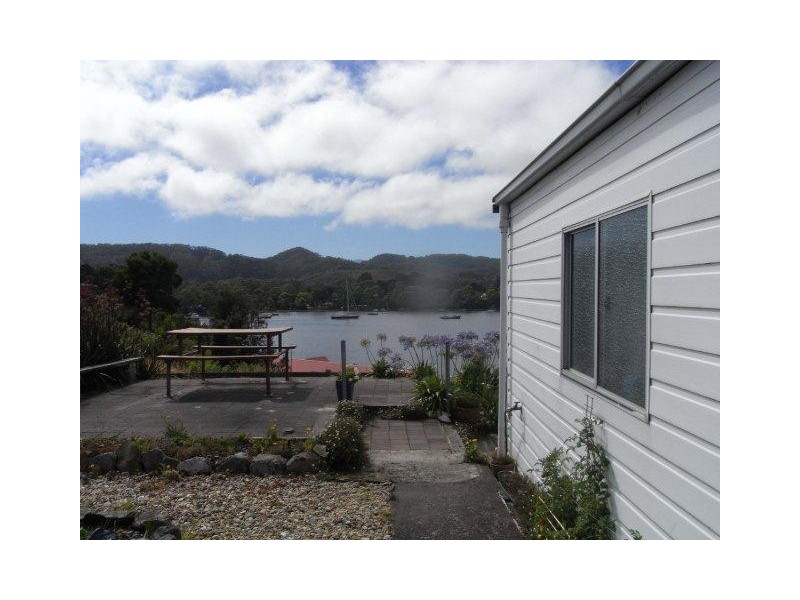 2 Innes Street, Strahan TAS 7468