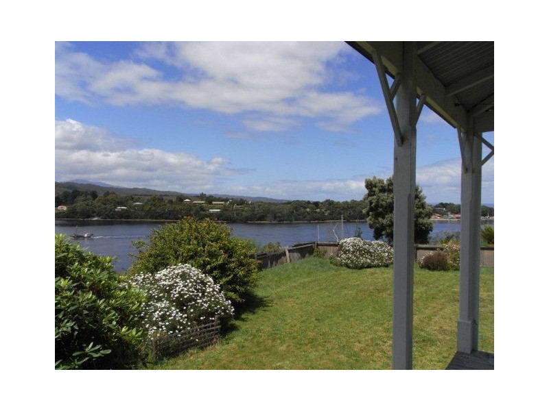 6 Lynch Street, Strahan TAS 7468