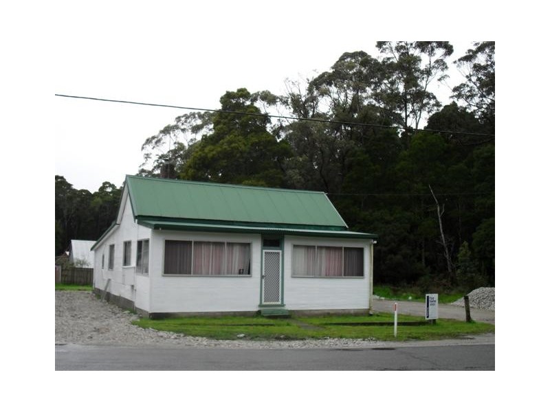 67 Esplanade, Strahan TAS 7468