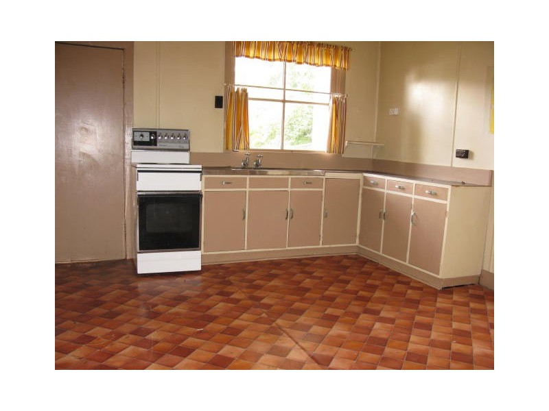 11 Crotty Street, Queenstown TAS 7467