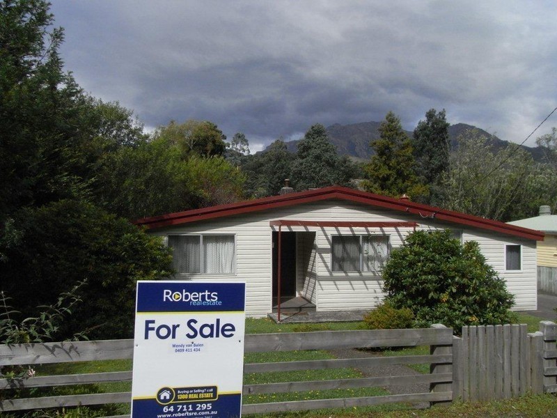 14 Penghana Road, Queenstown TAS 7467