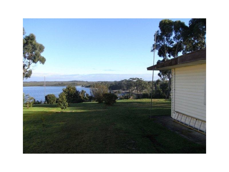 8 Fraser Street, Strahan TAS 7468