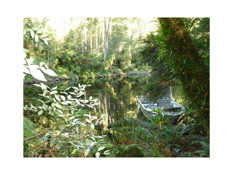 . Henty Road, Strahan TAS 7468