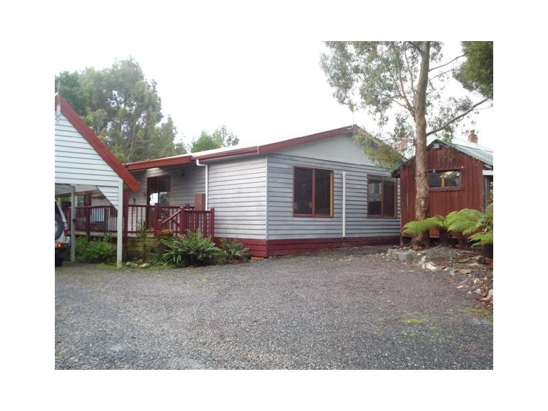 40  Harvey Street, Strahan TAS 7468