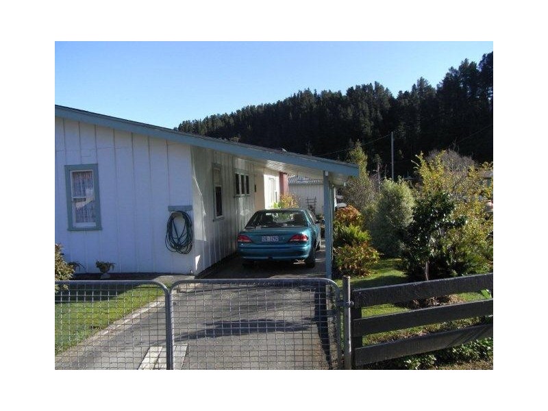 5 Mathew Street, Queenstown TAS 7467