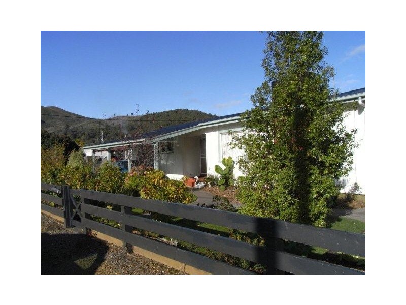 5 Mathew Street, Queenstown TAS 7467