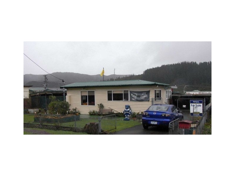 12 Nankivell Street, Queenstown TAS 7467