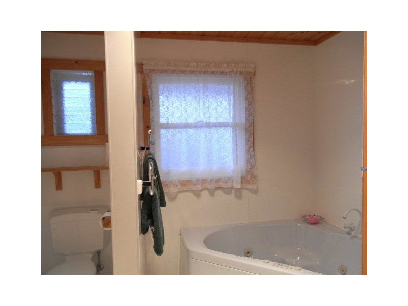 12 Nankivell Street, Queenstown TAS 7467