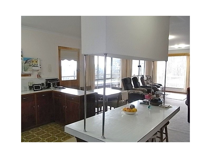 13 Charles Street, Strahan TAS 7468