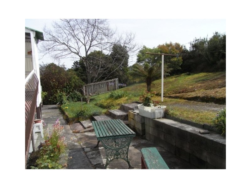 13 Charles Street, Strahan TAS 7468