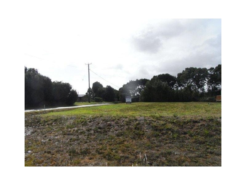 9 Green Street, Strahan TAS 7468