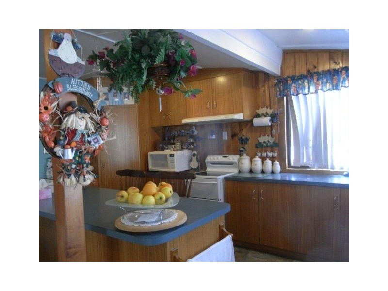 8 Lambert Street, Queenstown TAS 7467