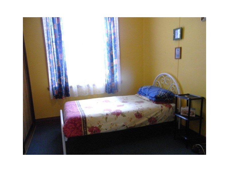 8 Lambert Street, Queenstown TAS 7467