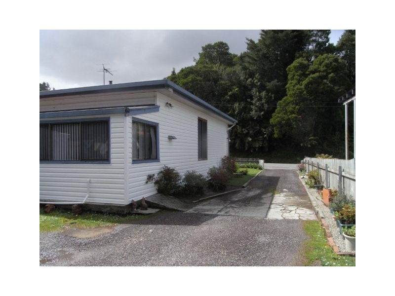 8 Lambert Street, Queenstown TAS 7467