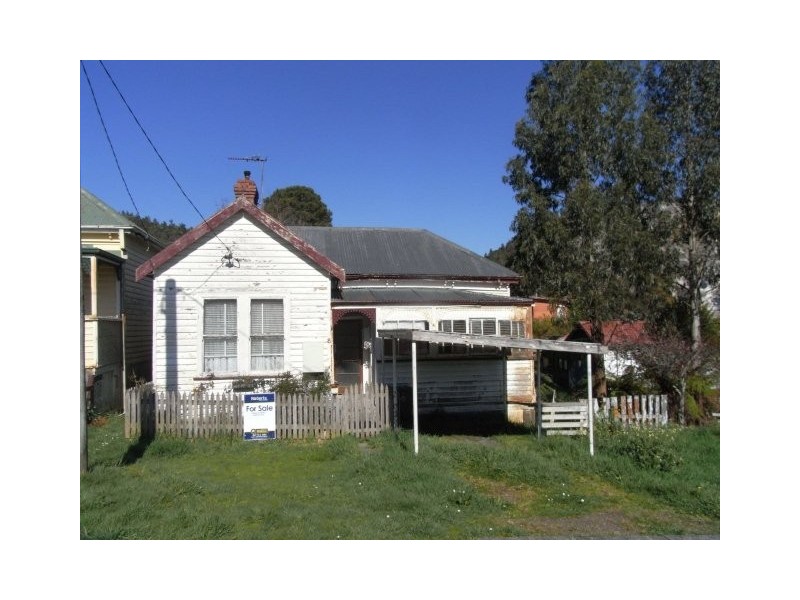 8 Crotty Street, Queenstown TAS 7467