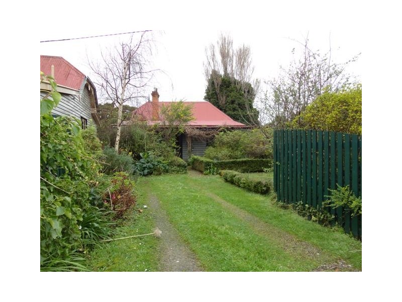 6 Reid, Strahan TAS 7468