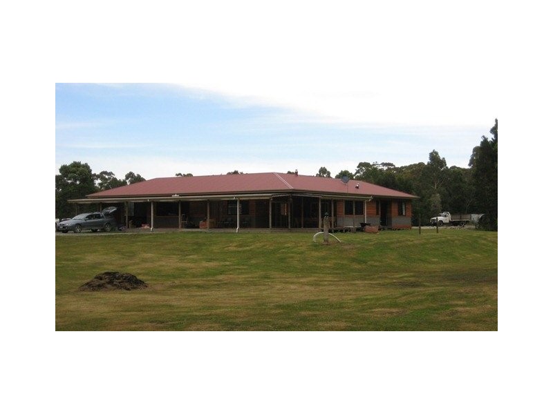 . Henty Road, Strahan TAS 7468