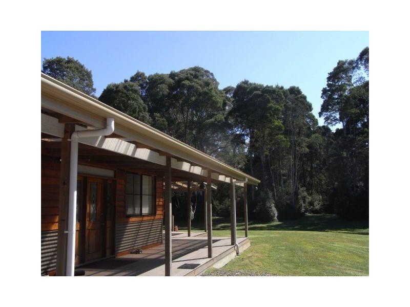. Henty Road, Strahan TAS 7468