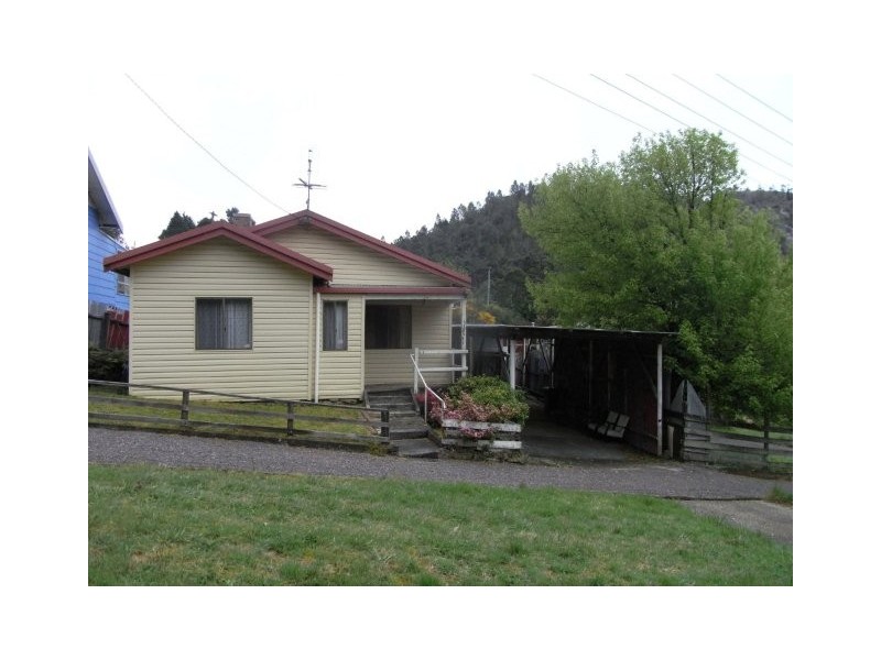 8 Colville Street, Queenstown TAS 7467