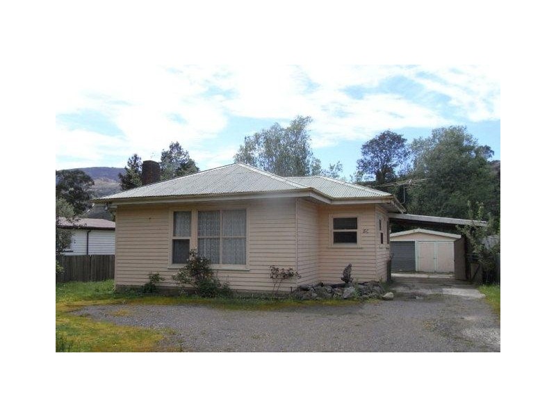 8c Penghana Road, Queenstown TAS 7467