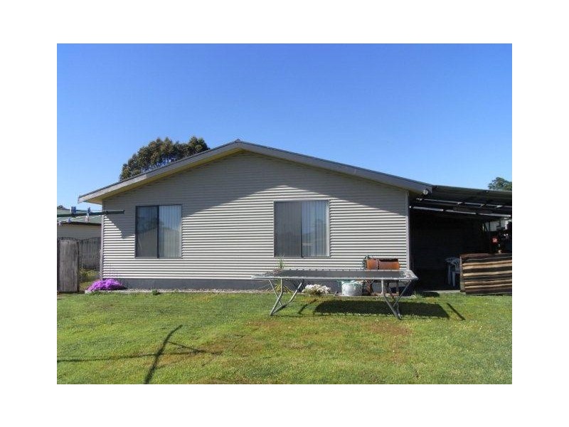 54 Main Street, Zeehan TAS 7469