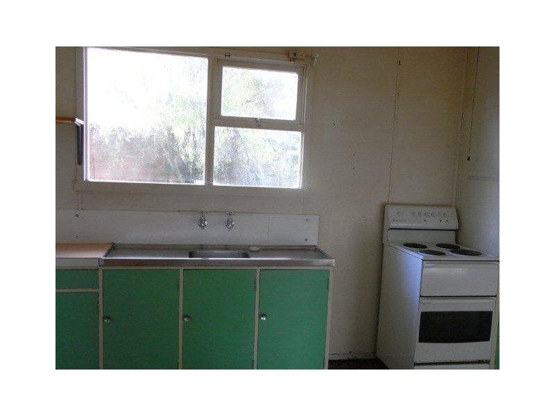 36 Main Street, Zeehan TAS 7469