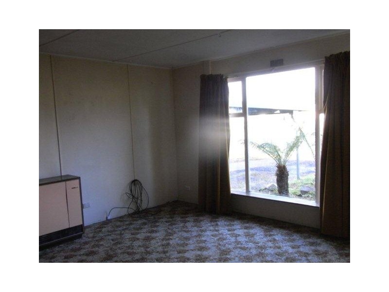 36 Main Street, Zeehan TAS 7469