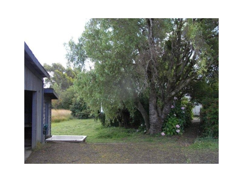 8 Harrison  Street, Strahan TAS 7468