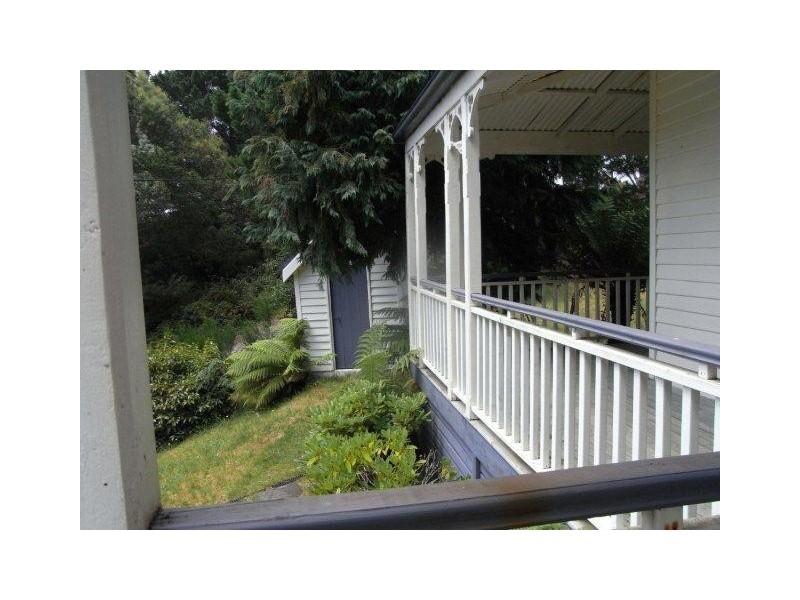 8 Harrison  Street, Strahan TAS 7468