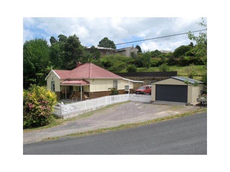 17 Alfred Street, Queenstown TAS 7467
