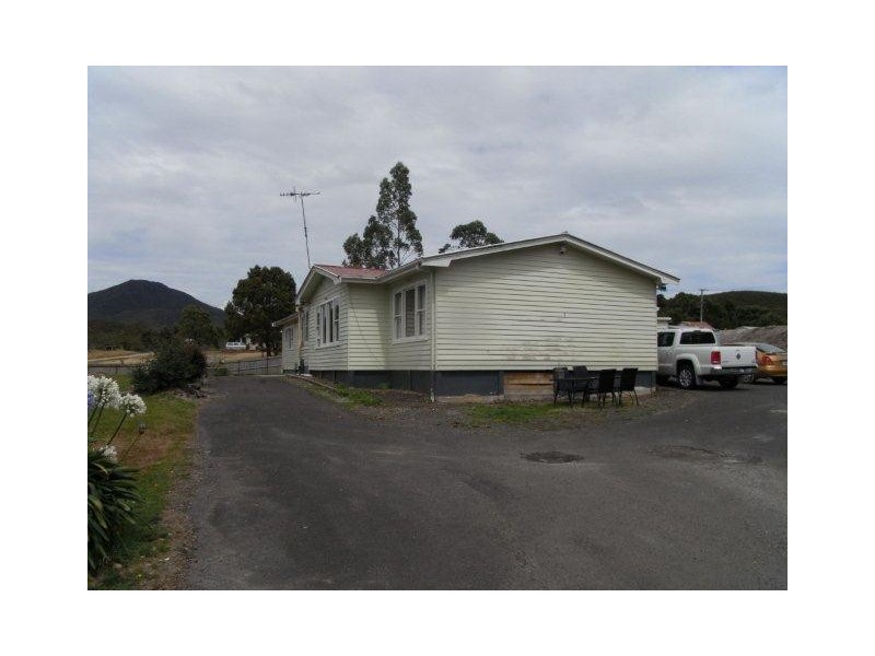28 Gellibrand Street, Zeehan TAS 7469