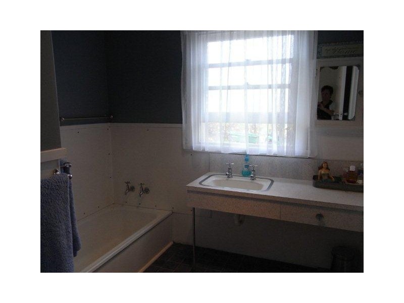 28 Gellibrand Street, Zeehan TAS 7469