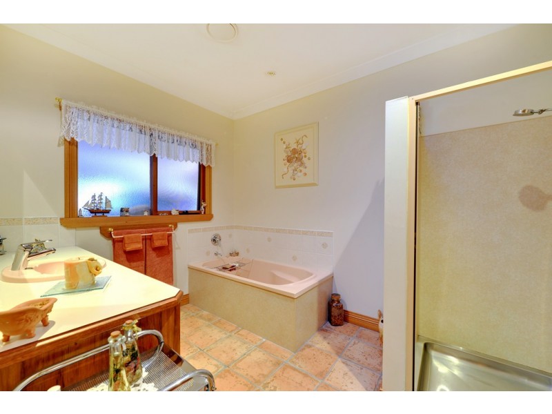 121 Henty Road, Strahan TAS 7468
