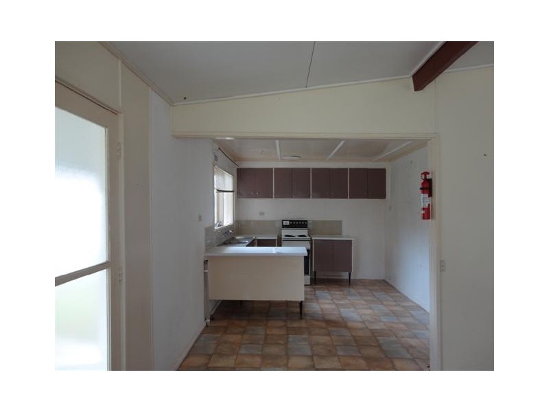 14 Fincham Street, Zeehan TAS 7469