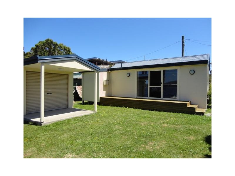 19 Lettes Bay, Strahan TAS 7468