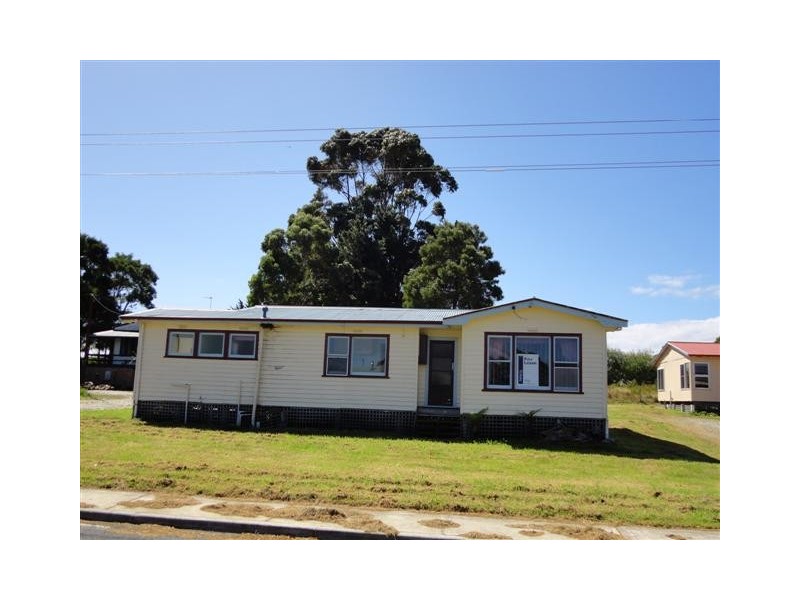 12a Innes Street, Strahan TAS 7468