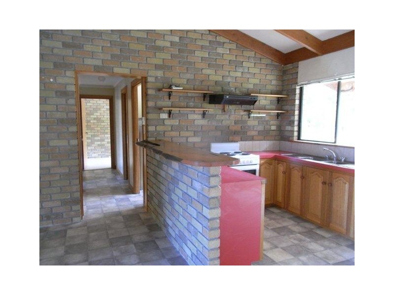 9 Charles Street, Strahan TAS 7468