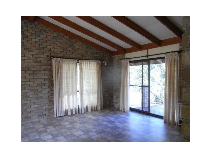 9 Charles Street, Strahan TAS 7468