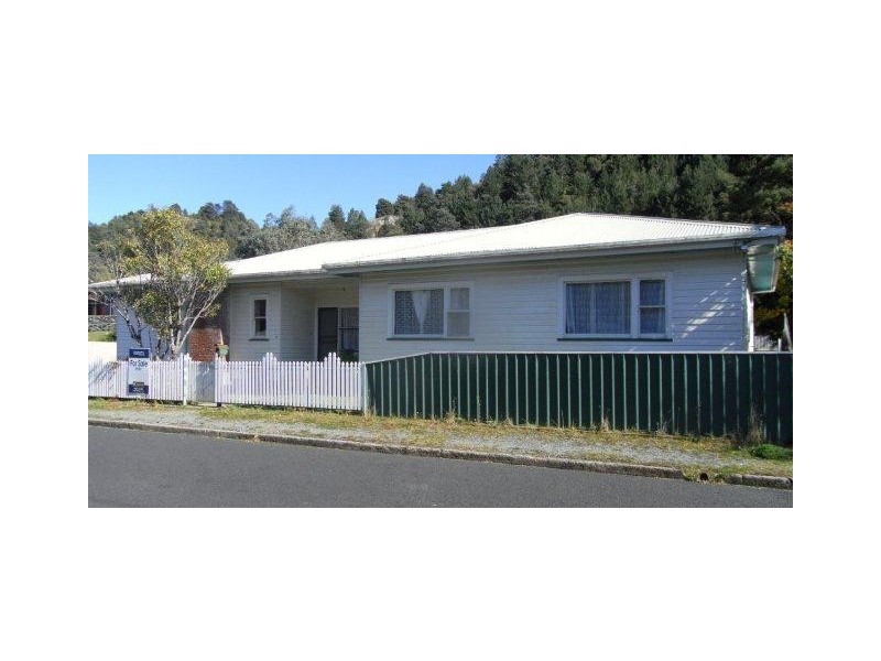 19 Jakins Street, Queenstown TAS 7467