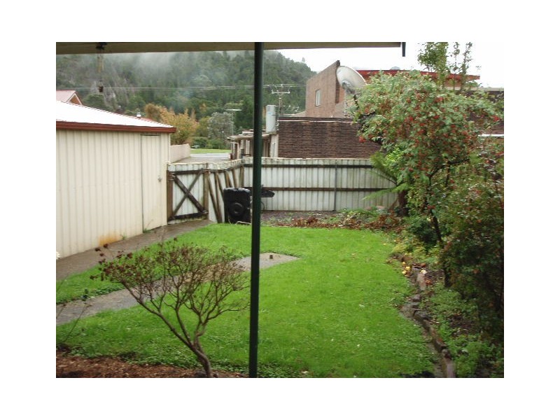 30 McNamara Street, Queenstown TAS 7467