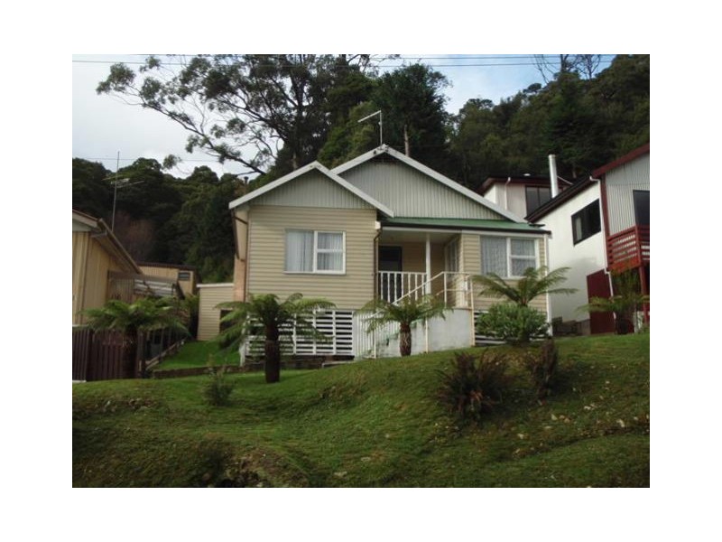 13 Provis Street, Queenstown TAS 7467