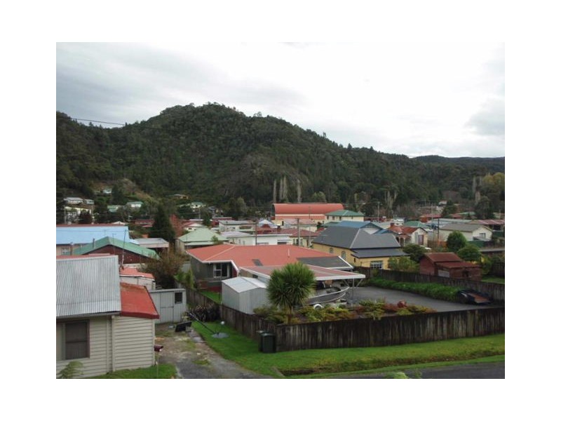 13 Provis Street, Queenstown TAS 7467