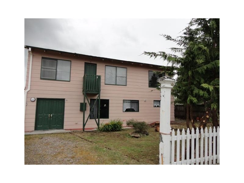 9 Lynch Street, Strahan TAS 7468