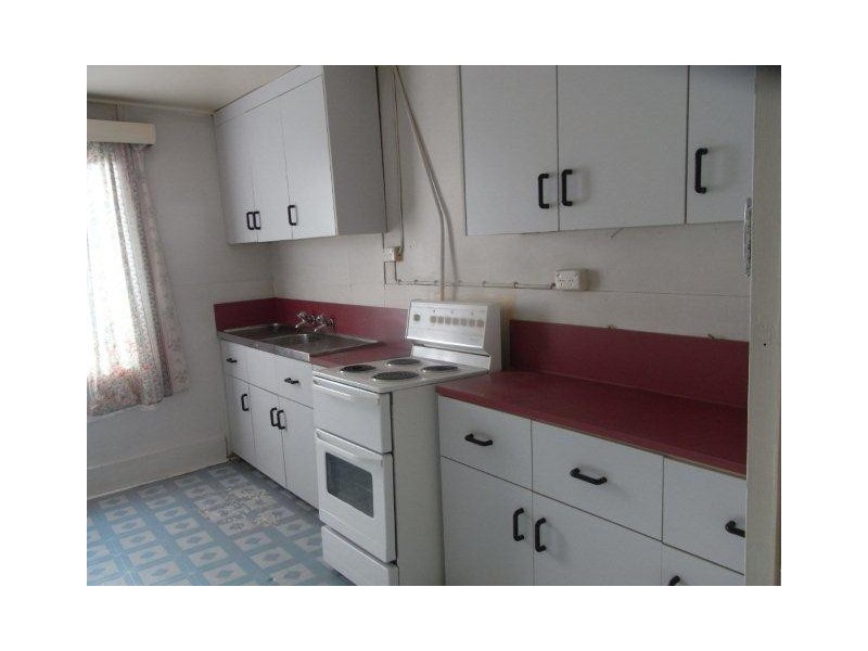 90 Main Street, Zeehan TAS 7469