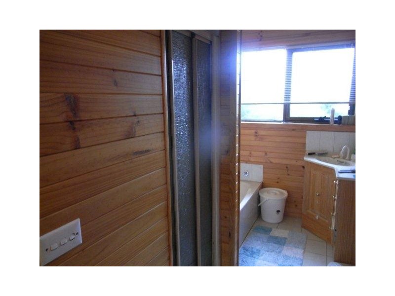 1-3 Howard Street, Rosebery TAS 7470