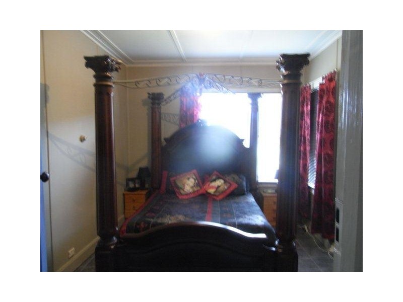 18 Lovett Street, Queenstown TAS 7467