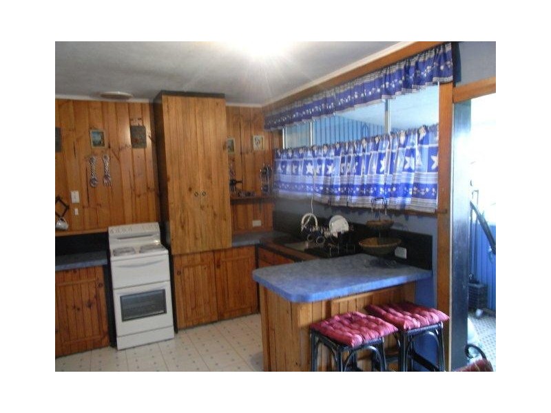 18 Lovett Street, Queenstown TAS 7467