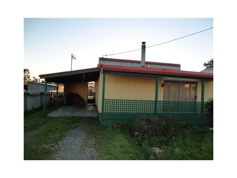 17 Lynch Street, Strahan TAS 7468
