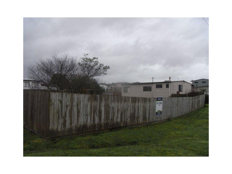 6-8 Innes Street East, Strahan TAS 7468
