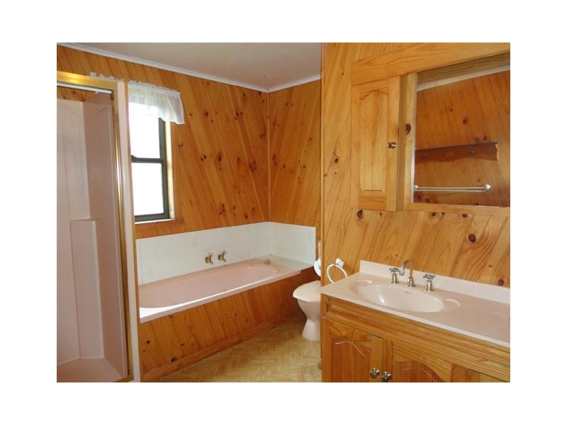 6 Clark, Queenstown TAS 7467